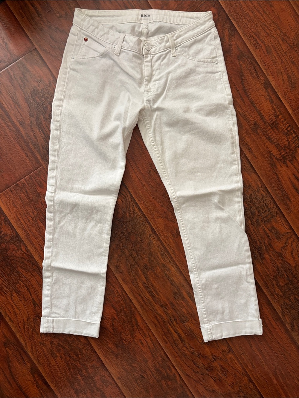 EUC Hudson low-rise cropped white jeans cuffed hem button-flap pocket sz 28